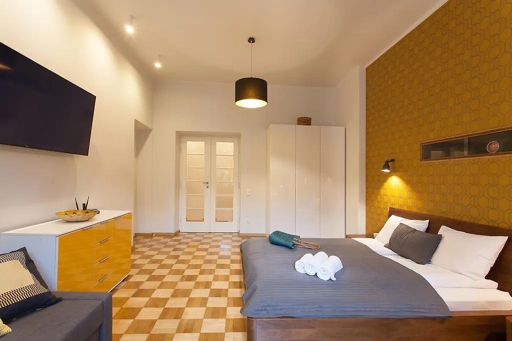 Honey Time Apartment Krakow Poland